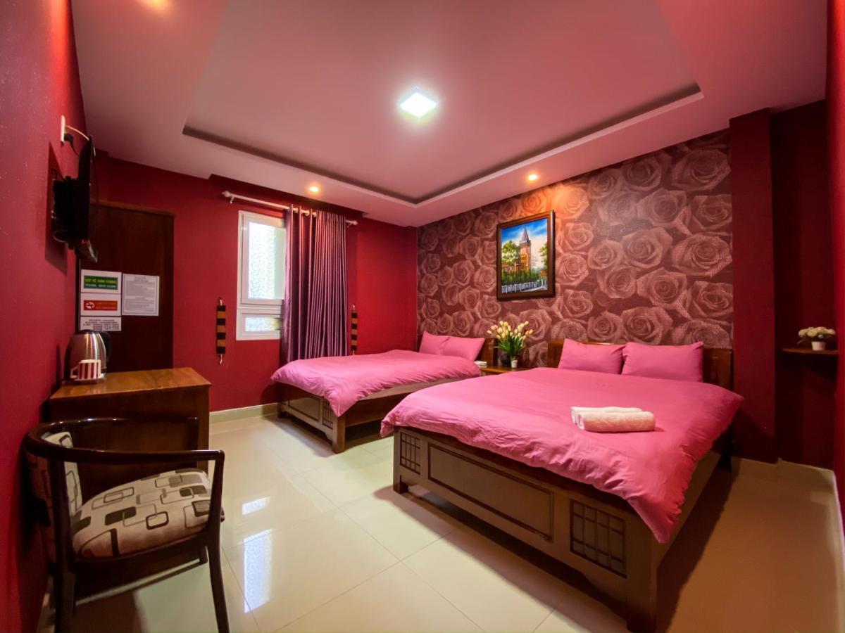 Forelsket Rosa Da Lat Exterior foto